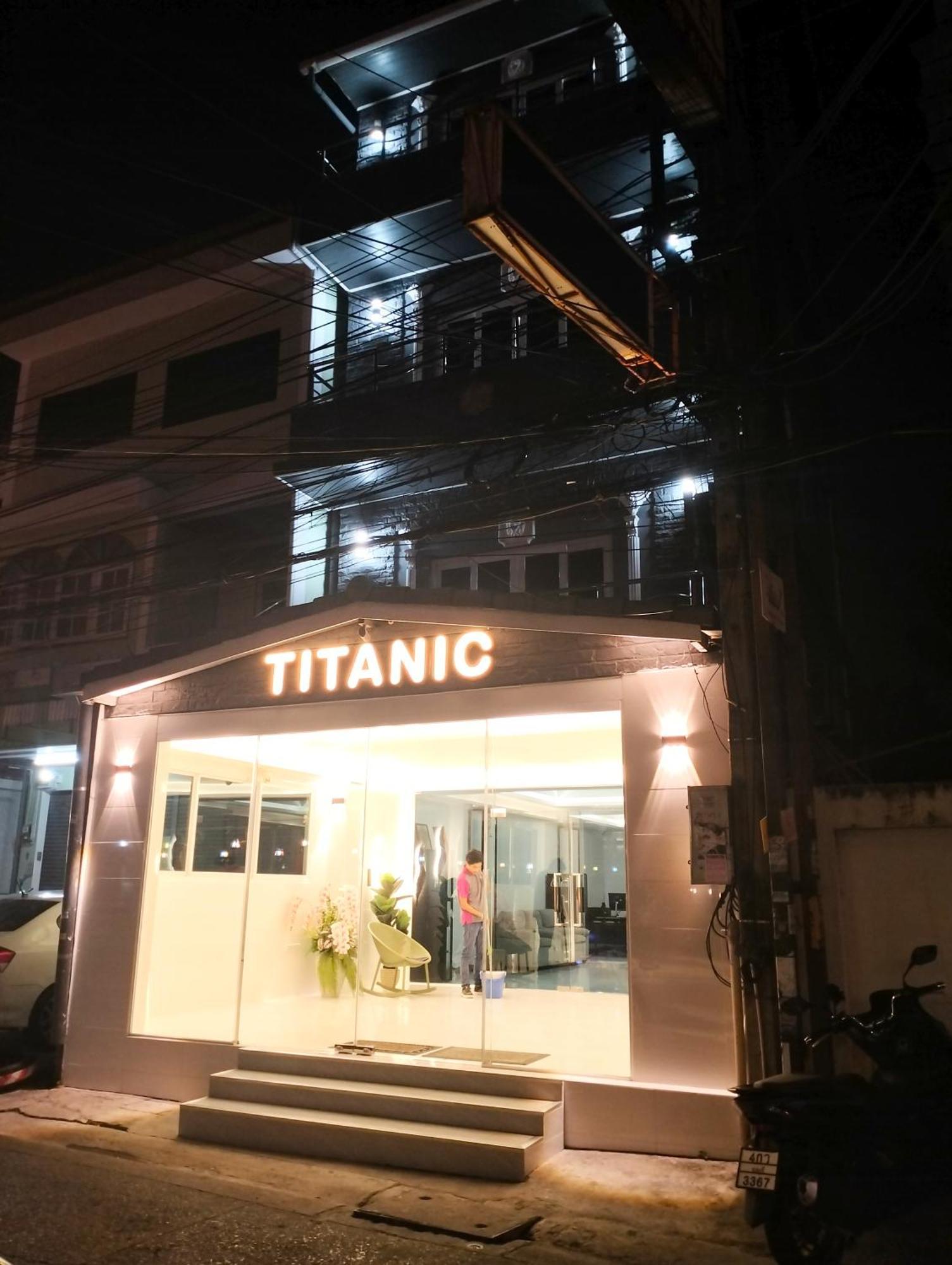 Titanic Residence-5 Minutes Walk To Walking Street Pattaya Eksteriør billede
